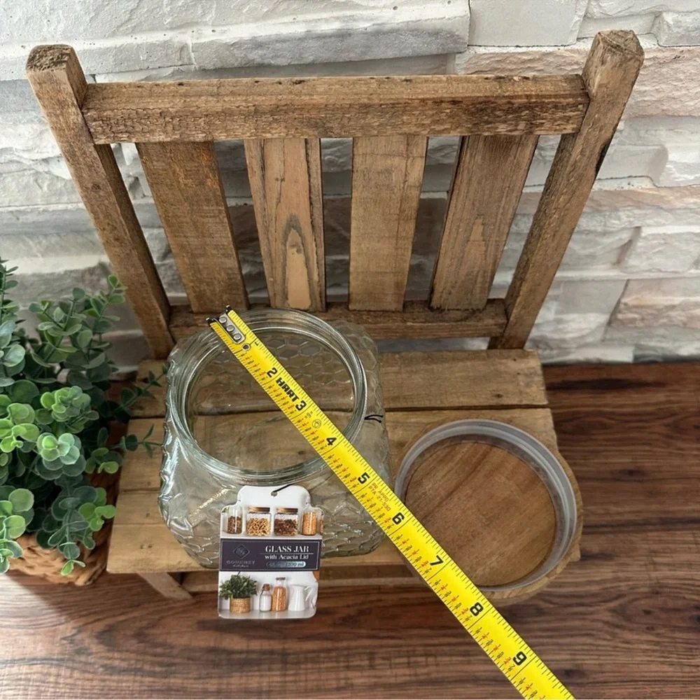 🆕 Honeycomb 🐝 42oz Glass Jar With Wooden Lid! - Picture 6 of 9